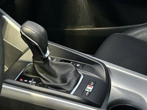 Used 2024 Alfa Romeo Tonale Veloce image 12