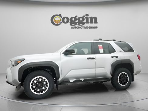Used 2025 Toyota 4Runner TRD Off-Road Premium image 18