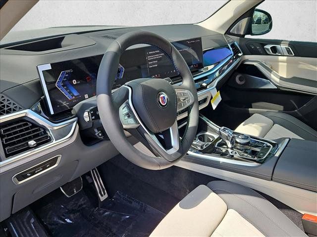 New 2026 BMW ALPINA XB7 AWD/4WD image 2