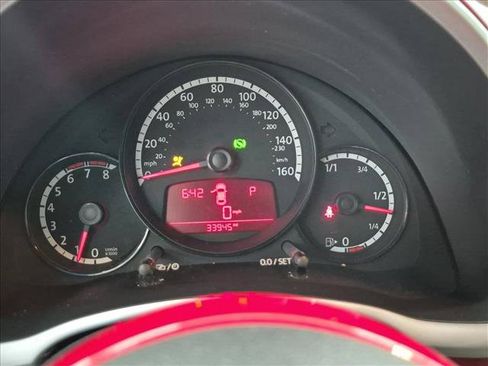 Used 2013 Volkswagen Beetle 2.5 FWD image 11