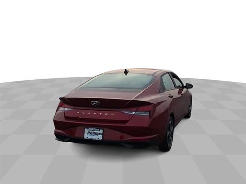 Used 2023 Hyundai Elantra SEL w/ Convenience Package image 8