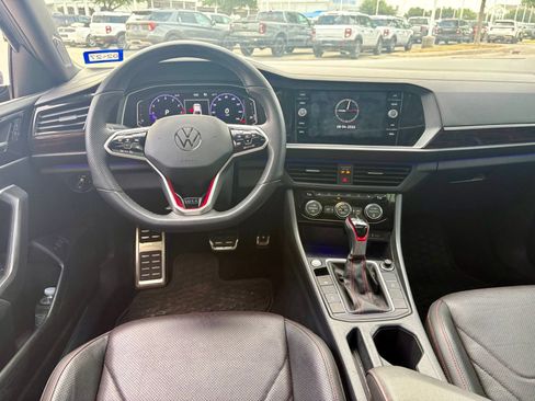 Used 2023 Volkswagen Jetta GLI Autobahn FWD image 12