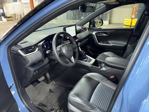 Certified 2023 Toyota RAV4 XSE image 30