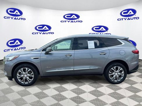 Used 2019 Buick Enclave Avenir w/ Avenir Technology Package FWD image 6