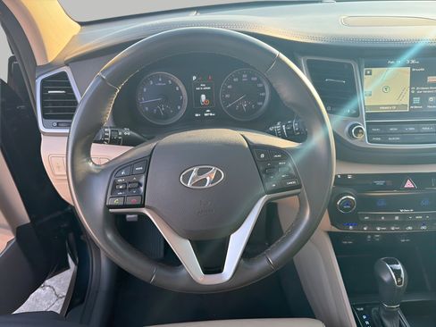 Used 2016 Hyundai Tucson Limited w/ Option Group 03 image 13