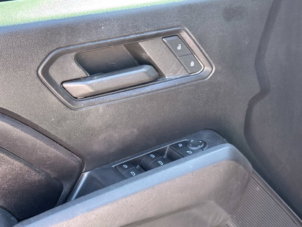 Used 2023 Chevrolet Colorado W/T w/ WT Convenience Package II RWD image 15