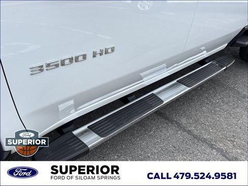Used 2025 Chevrolet Silverado 3500 LTZ w/ LTZ Convenience Package AWD/4WD image 15
