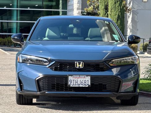 Certified 2025 Honda Civic Sport image 9