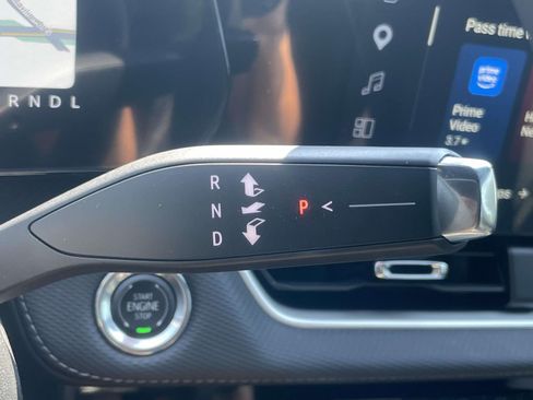 Used 2026 Chevrolet Equinox LT FWD image 23