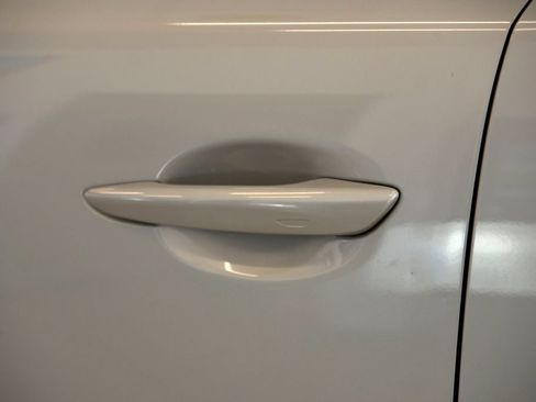 Certified 2024 MAZDA CX-90 Plug-In Hybrid w/ Premium Plus AWD/4WD image 13