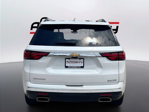 Used 2023 Chevrolet Traverse High Country w/ LPO, Floor Liner Package FWD image 6
