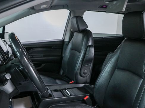 Used 2023 Honda Odyssey Touring image 25