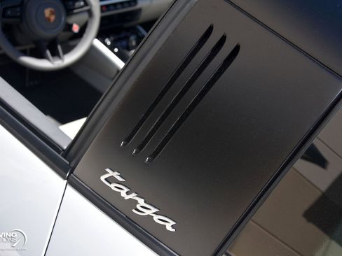 Used 2026 Porsche 911 Targa 4S AWD/4WD image 23