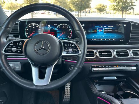 Used 2022 Mercedes-Benz GLS 450 450 image 18