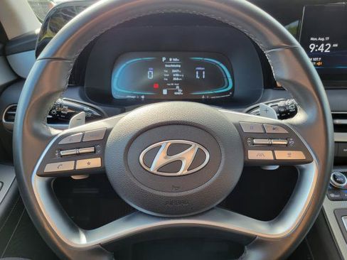 Used 2025 Hyundai Palisade SEL AWD/4WD image 13