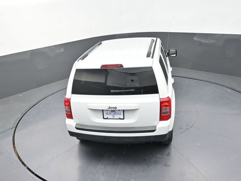 Used 2015 Jeep Patriot Sport w/ Power Value Group image 17