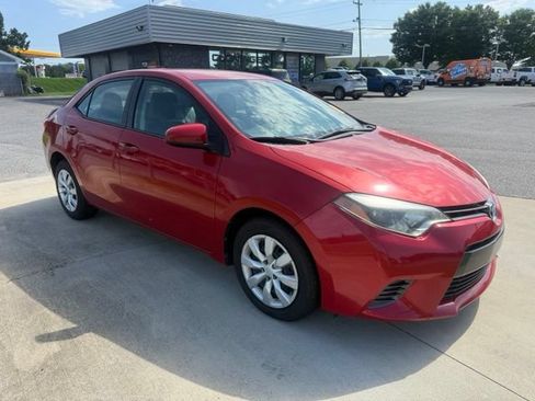 Used 2016 Toyota Corolla LE FWD image 4