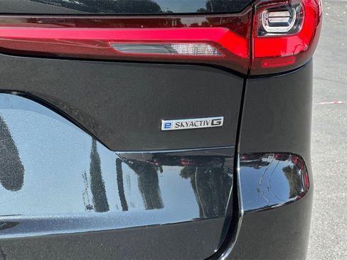 Used 2024 MAZDA CX-90 3.3 Turbo w/ Preferred Package image 32