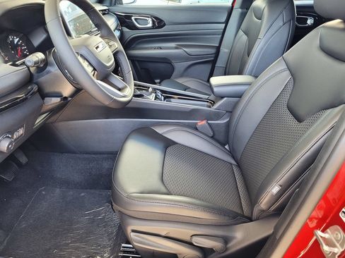 New 2026 Jeep Compass Latitude AWD/4WD image 6