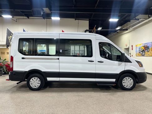 Used 2020 Ford Transit 150 Medium Roof image 6