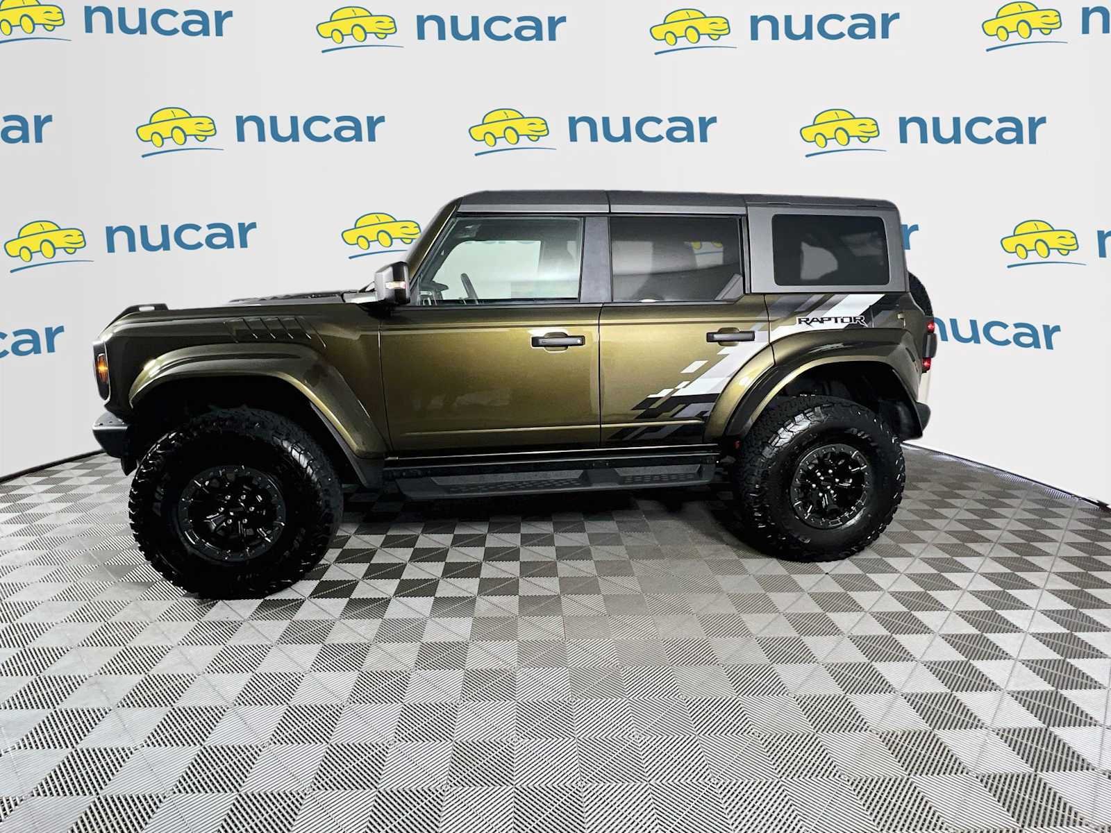 Used 2024 Ford Bronco Raptor w/ Interior Carbon Fiber Pack 6 AWD/4WD image 4