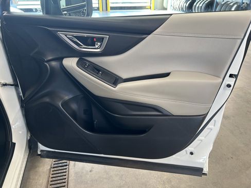 Used 2022 Subaru Forester Premium image 18