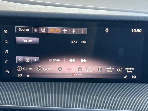 Certified 2025 Nissan Murano SV FWD image 25