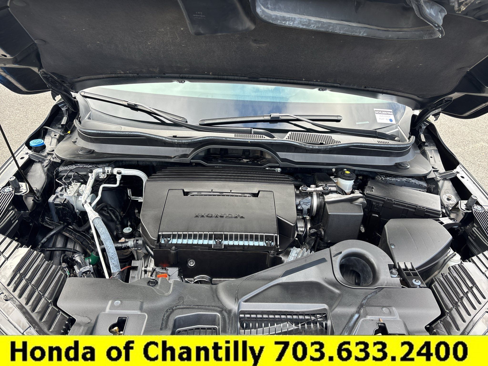 Certified 2025 Honda Pilot Sport image 31