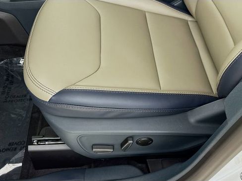 New 2026 Ford Maverick Lariat w/ 4K Tow Package image 20