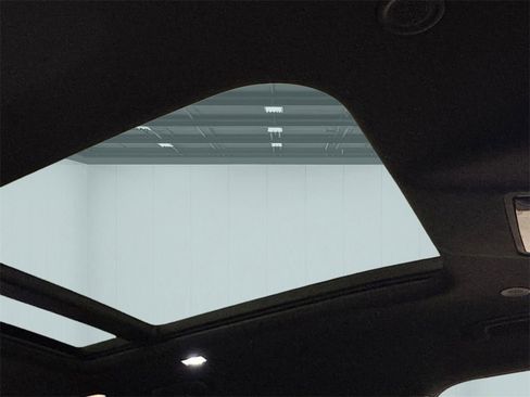 Used 2023 Land Rover Defender 110 X-Dynamic SE image 30