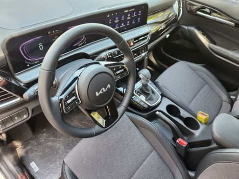 New 2026 Kia Seltos S image 2