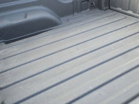 Used 2020 Jeep Gladiator Overland image 8