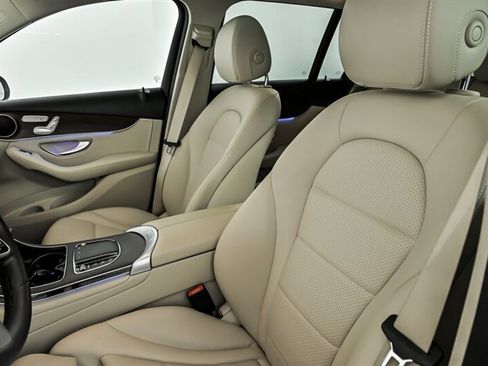 Used 2022 Mercedes-Benz GLC 300 GLC 300 4MATIC image 21