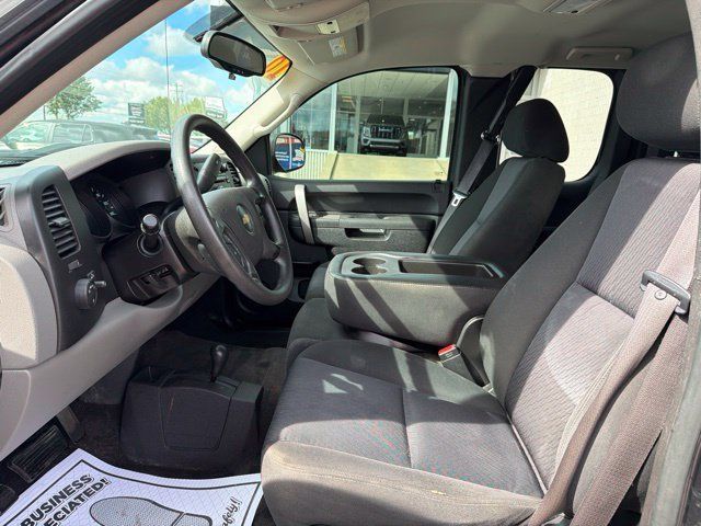 Used 2010 Chevrolet Silverado 1500 LS AWD/4WD image 15
