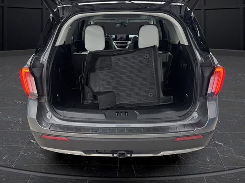 Used 2025 Ford Explorer Active w/ Active Comfort Package image 16