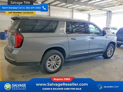 Used 2023 GMC Yukon XL SLT w/ SLT Premium Package AWD/4WD image 4