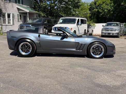 Used 2013 Chevrolet Corvette Grand Sport w/ 2LT Preferred Equipment Group RWD image 8