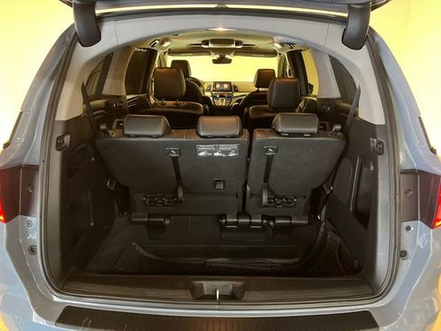 Used 2024 Honda Odyssey Touring image 5