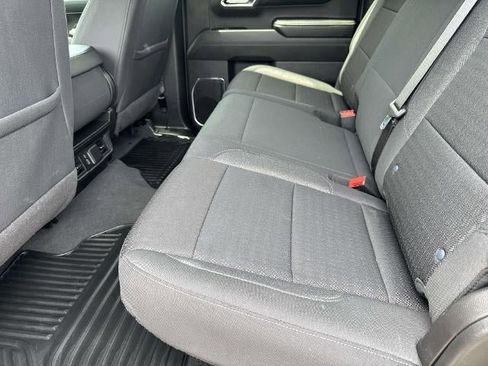 Used 2024 Chevrolet Silverado 1500 LT AWD/4WD image 18