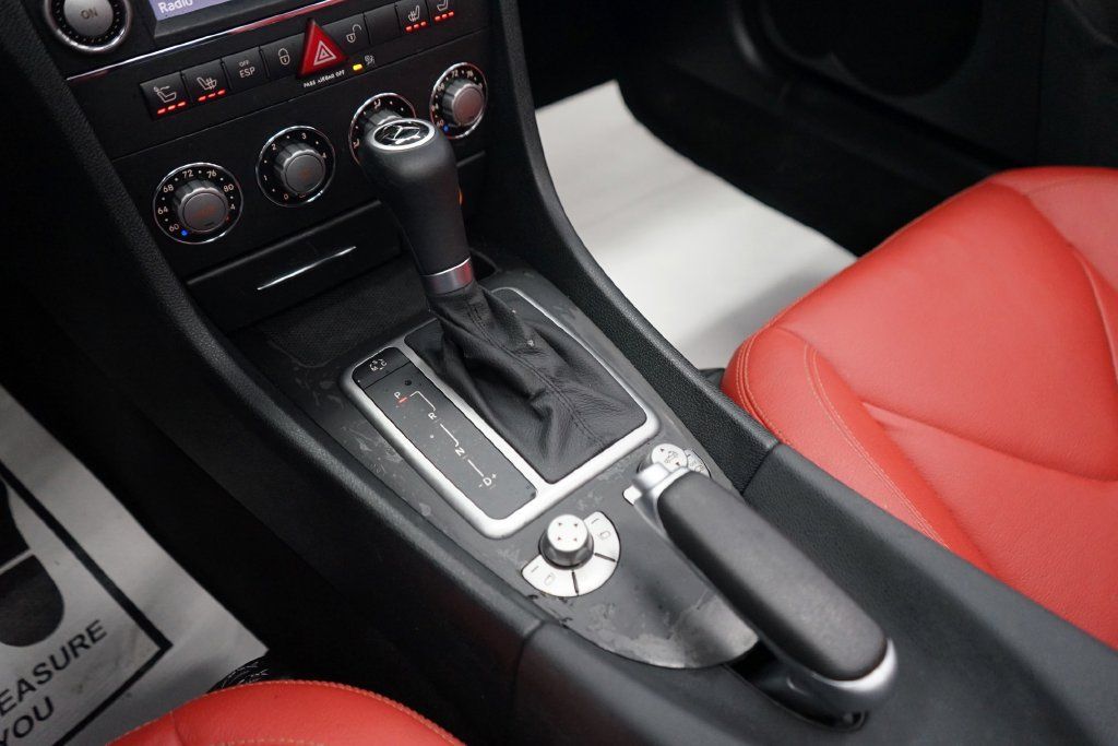 Used 2009 Mercedes-Benz SLK 300 image 38