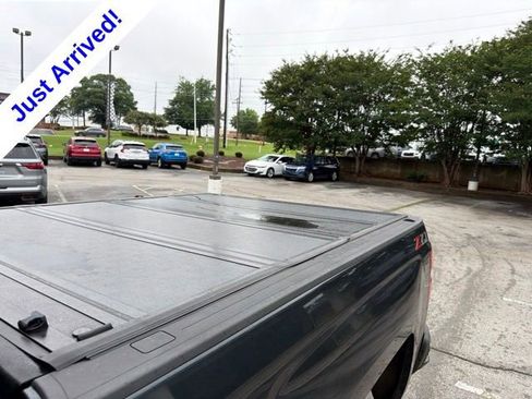 Used 2019 Chevrolet Silverado 2500 LTZ w/ Duramax Plus Package AWD/4WD image 11