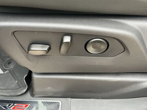New 2026 Chevrolet Silverado 1500 ZR2 w/ LPO, Dark Essentials Package AWD/4WD image 15