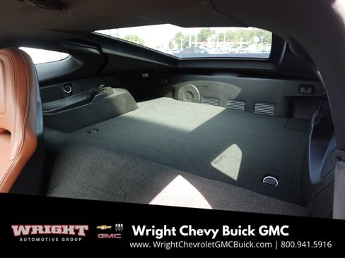 Used 2015 Chevrolet Corvette Z06 w/ 2LZ Preferred Equipment Group image 11