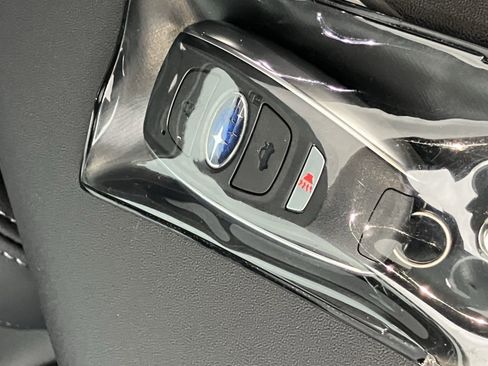 Used 2025 Subaru Outback Touring XT image 38