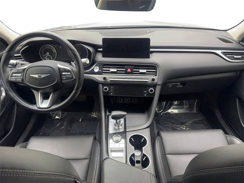 Used 2025 Genesis G70 2.5T image 51