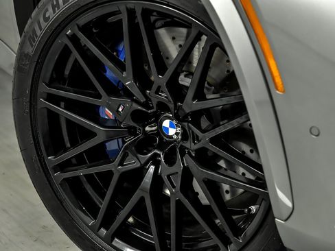 Used 2021 BMW X5 M w/ Competition Package image 4