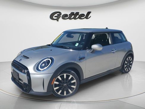 Used 2024 MINI Cooper S w/ Signature Upholstery Package FWD image 1