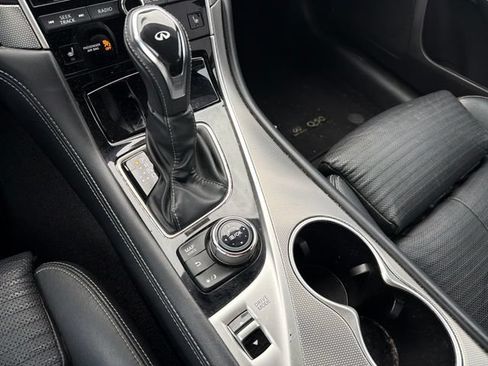 Used 2020 INFINITI Q50 Luxe AWD/4WD image 21