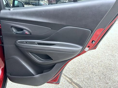 Certified 2022 Buick Encore Preferred w/ Safety Package image 18