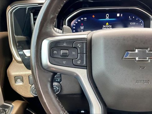 Used 2022 Chevrolet Silverado 1500 RST RWD image 10